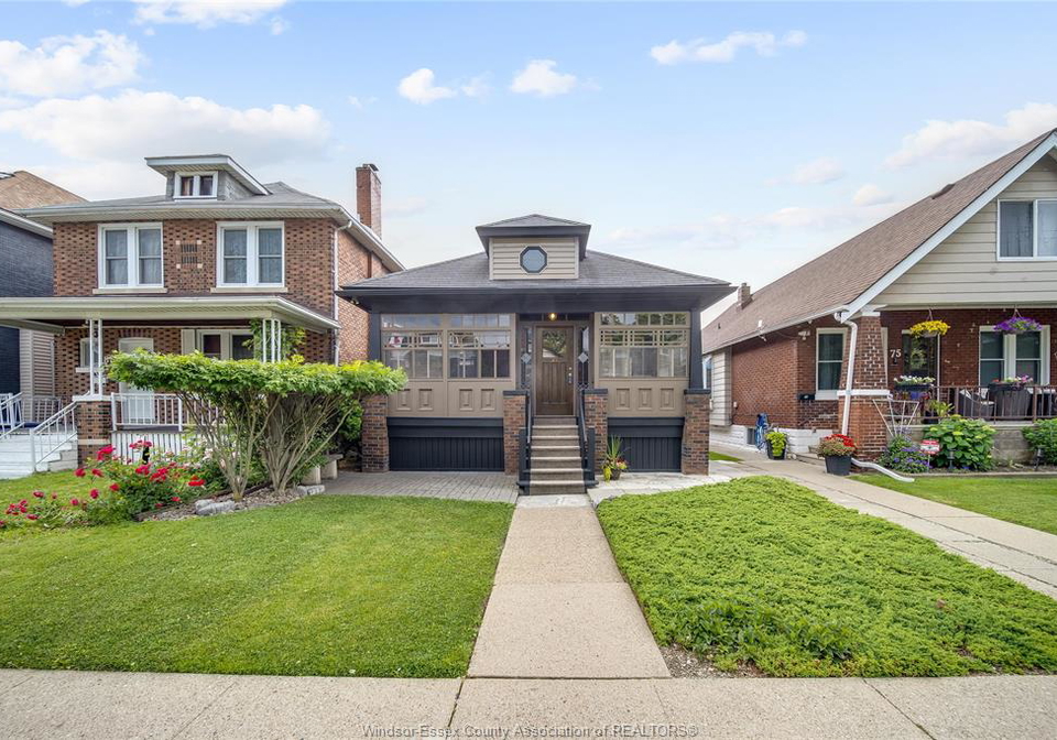 83-shepherd-street-east-windsor-ontario-26014008