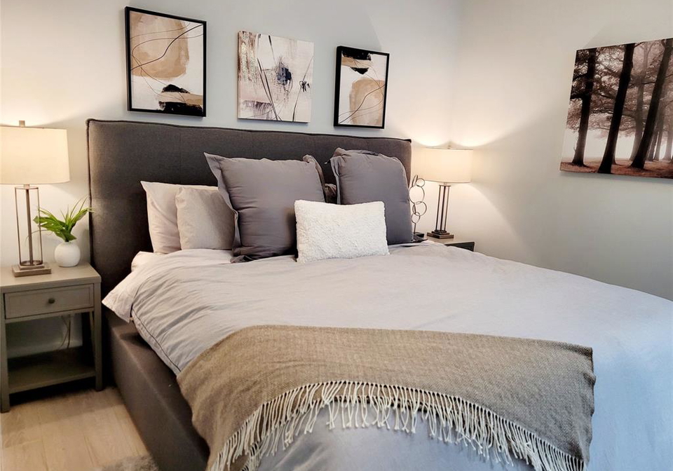 477-pelissier-street-windsor-ontario-26014010