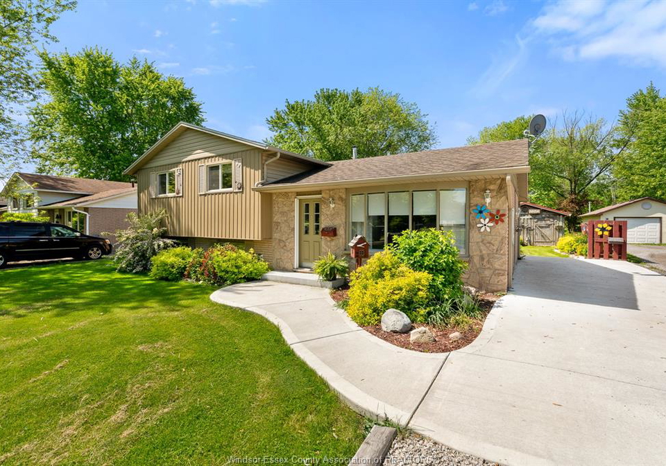 21200-pier-road-wheatley-ontario-26014016