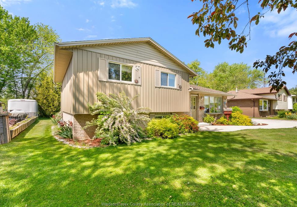 21200-pier-road-wheatley-ontario-26014016