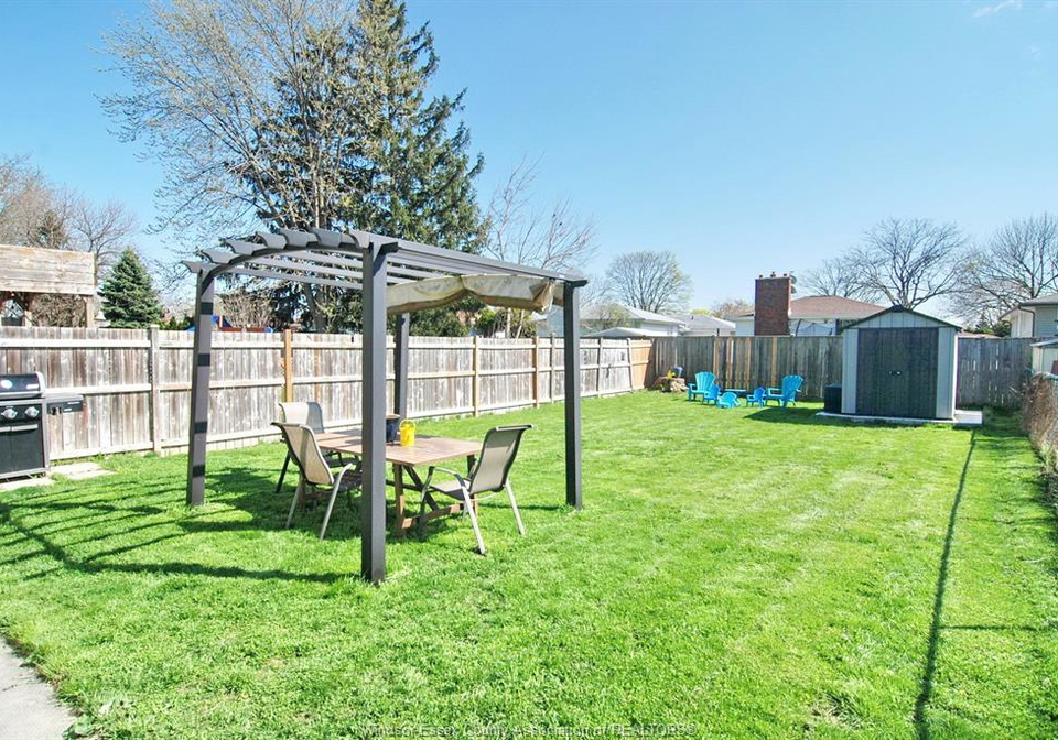10357-shenandoah-windsor-ontario-26014019