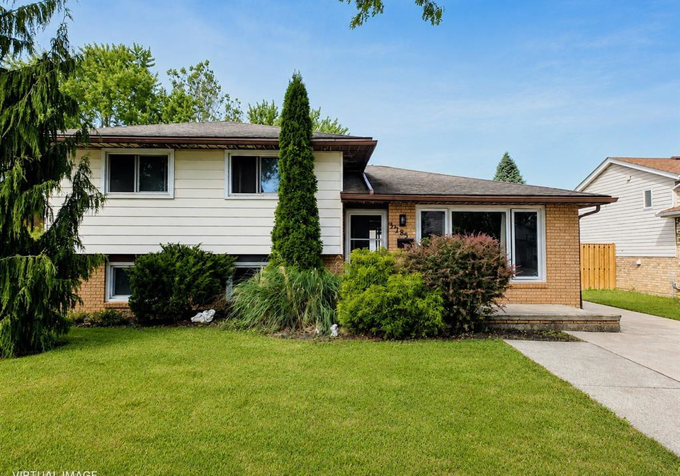 3285-rosebriar-road-windsor-ontario-26014040