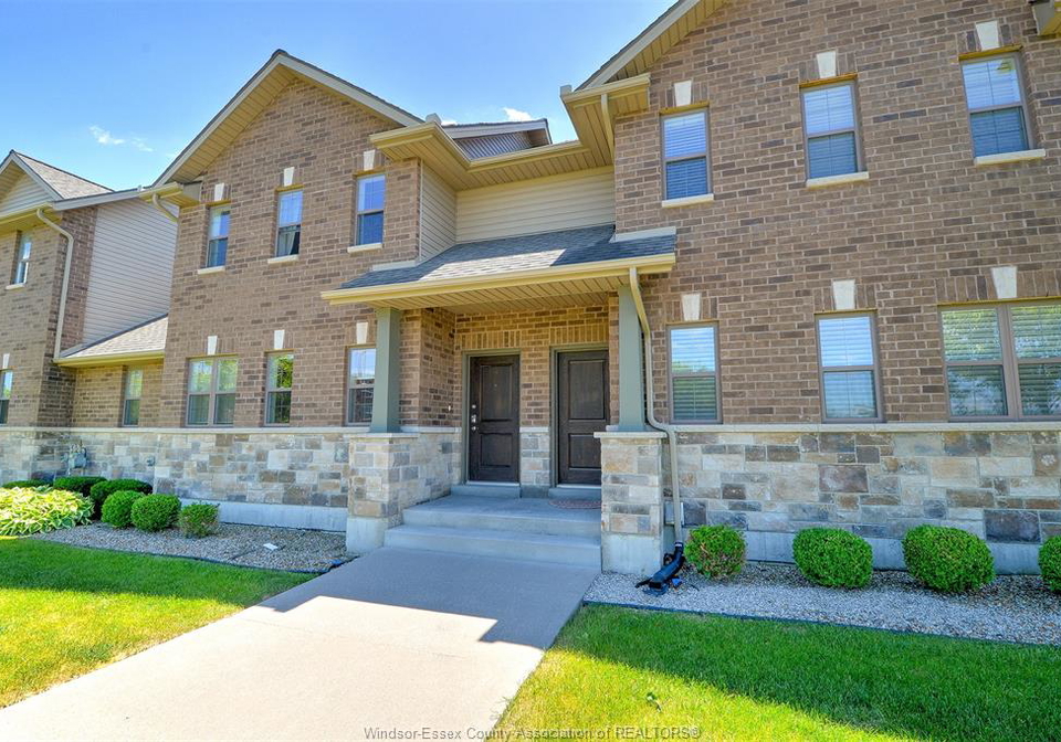 8475-wyandotte-street-east-windsor-ontario-26014042