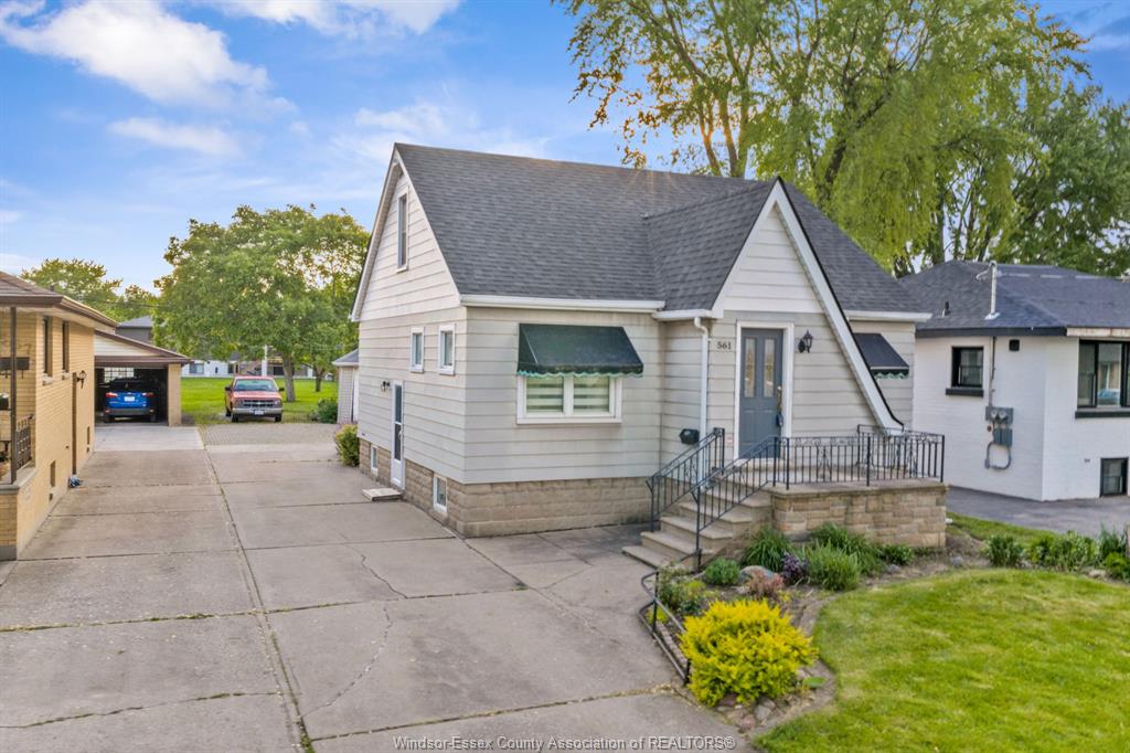 561-elinor-street-windsor-ontario-26014053