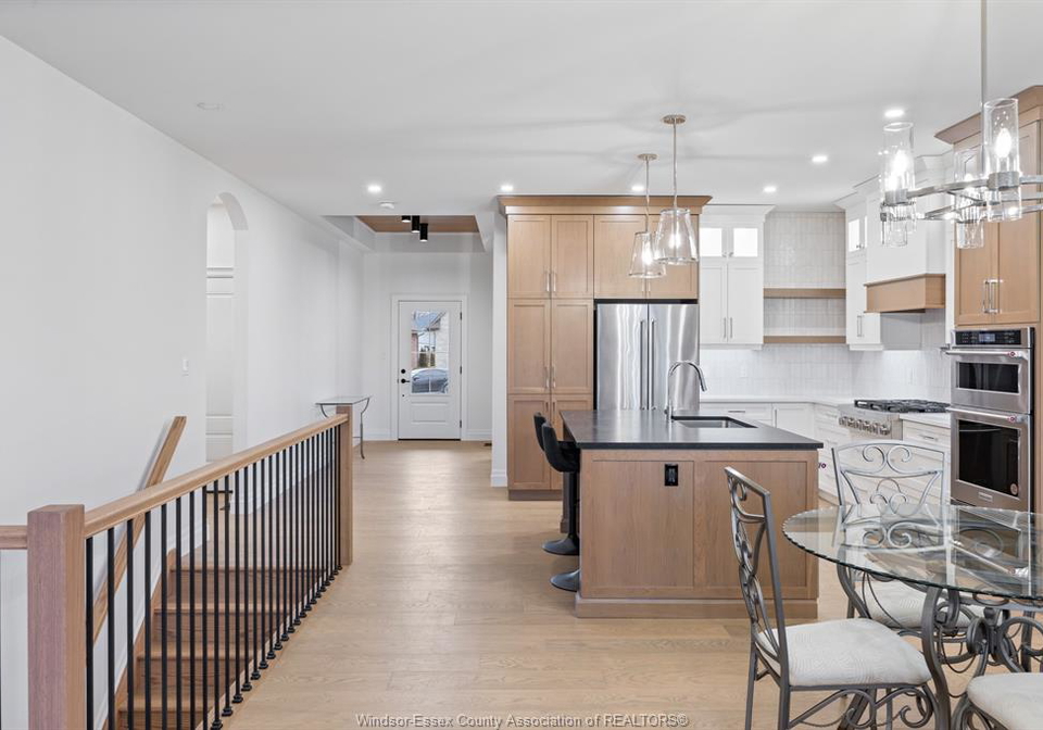 945-st-jude-court-windsor-ontario-26014073