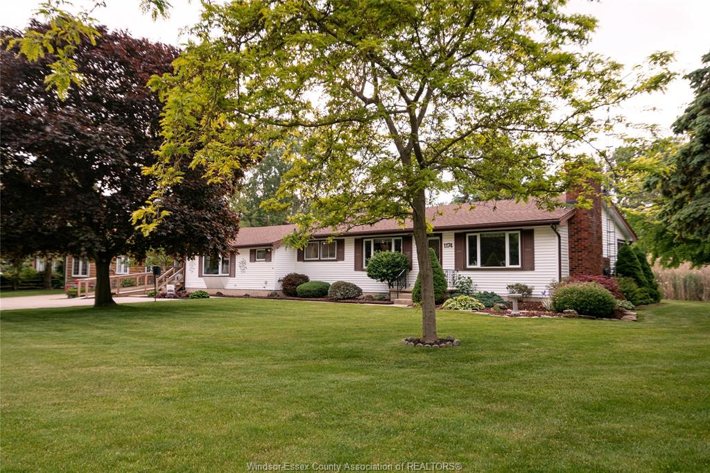 1174-heritage-road-kingsville-ontario-26014075