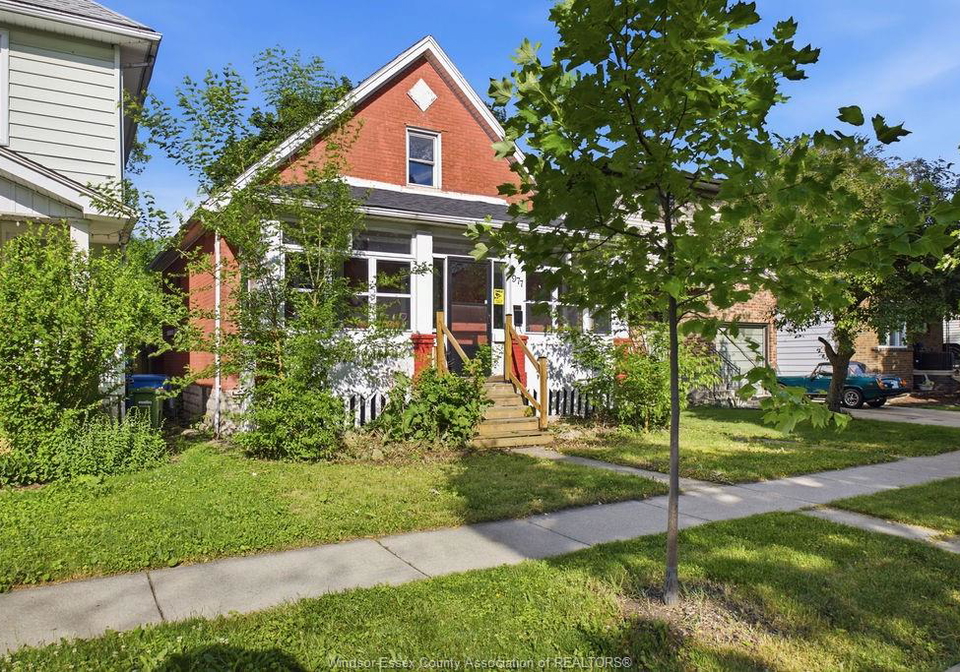 977-gladstone-windsor-ontario-26014082