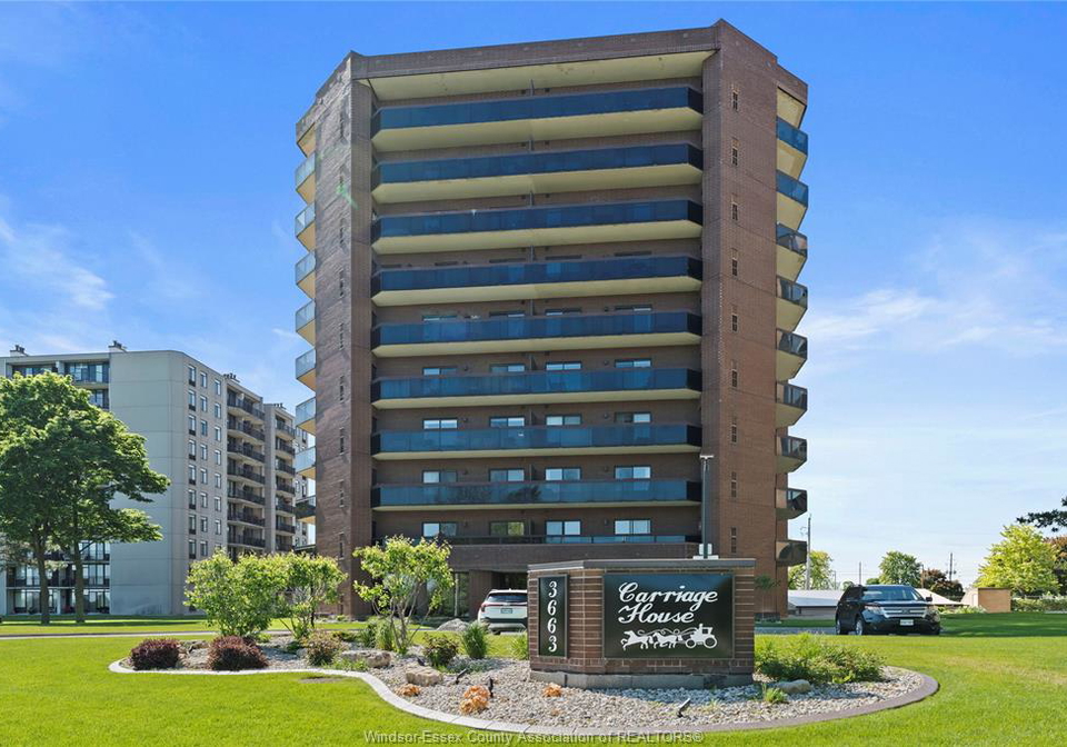 3663-riverside-drive-windsor-ontario-26014084