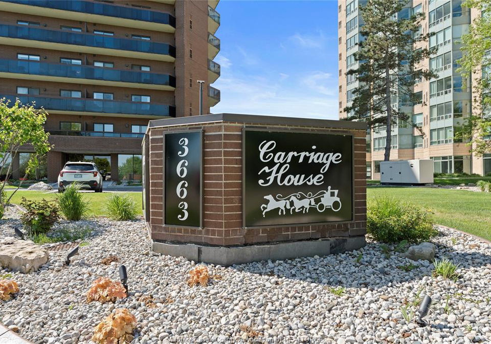 3663-riverside-drive-windsor-ontario-26014084