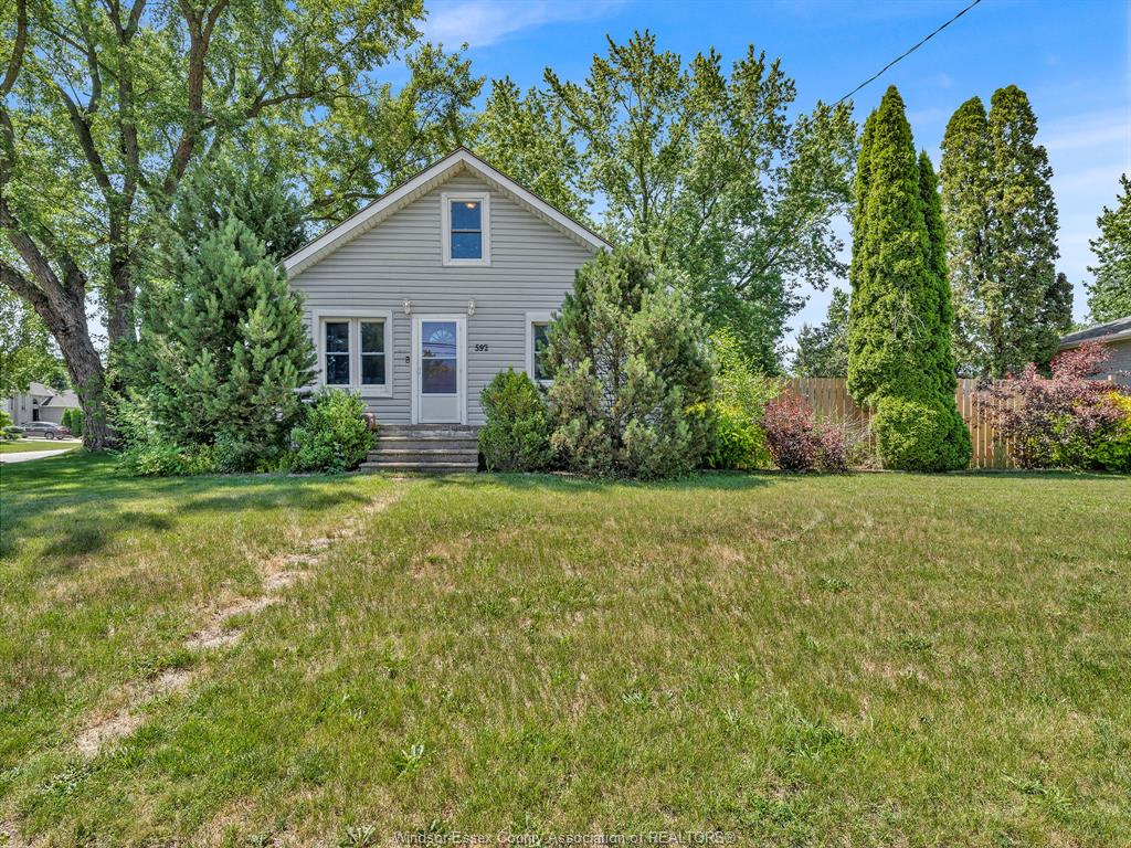 592-reaume-lasalle-ontario-26014115