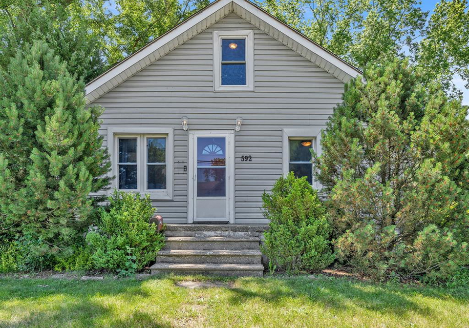 592-reaume-lasalle-ontario-26014115