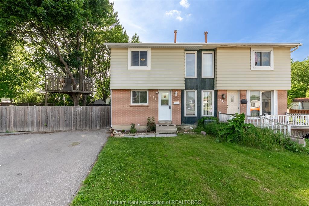 431-cardiff-place-sarnia-ontario-26014139