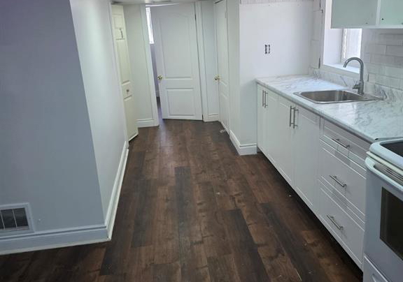 3002-radisson-windsor-ontario-26014150