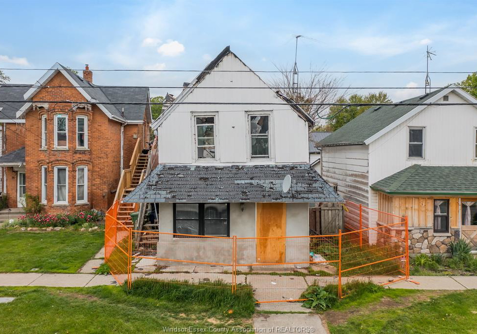 83-talbot-street-blenheim-ontario-26014155