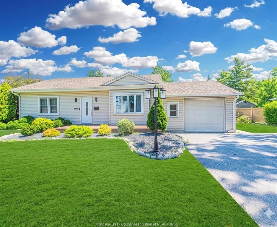 3186-bliss-windsor-ontario-26014164