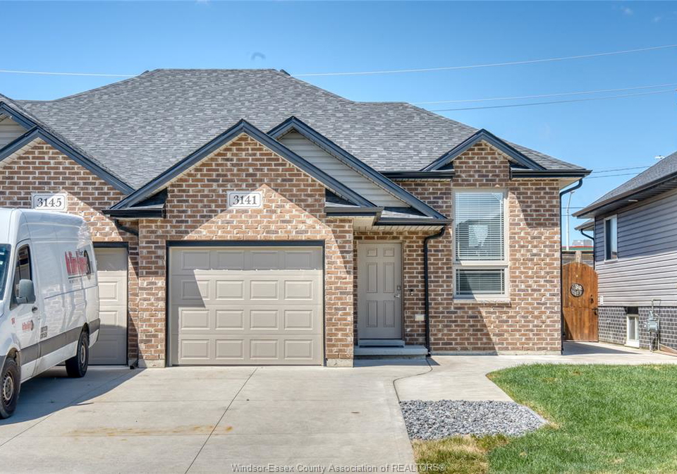 3141-viola-crescent-windsor-ontario-26014172