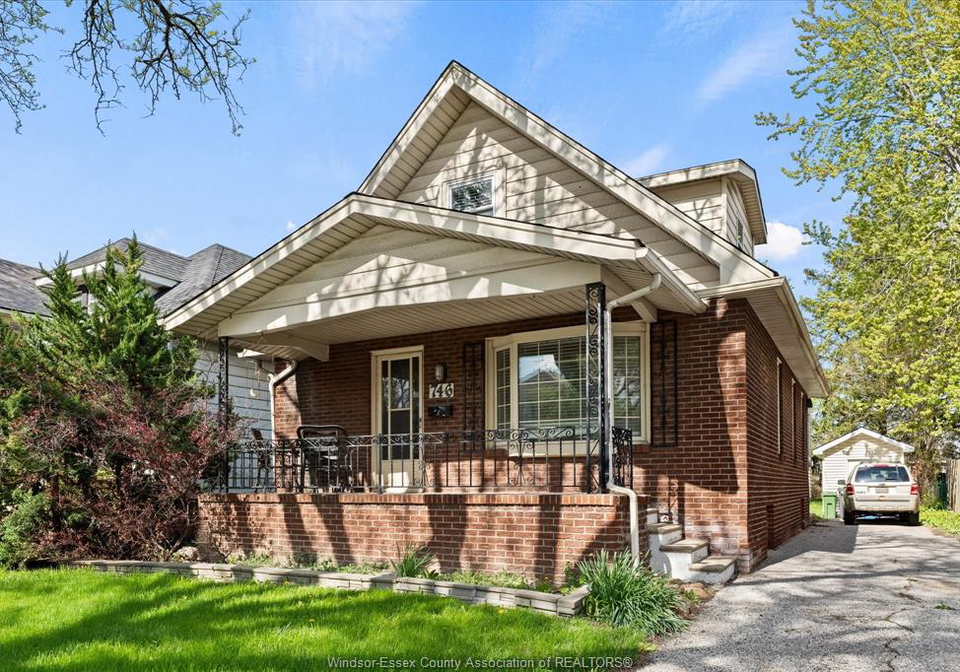 746-campbell-windsor-ontario-26014175