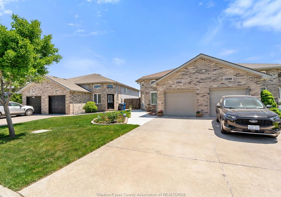 11294-timber-bay-crescent-windsor-ontario-26014177