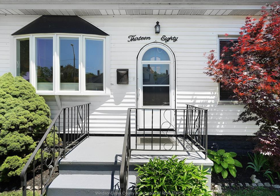 1380-lincoln-road-windsor-ontario-26014179