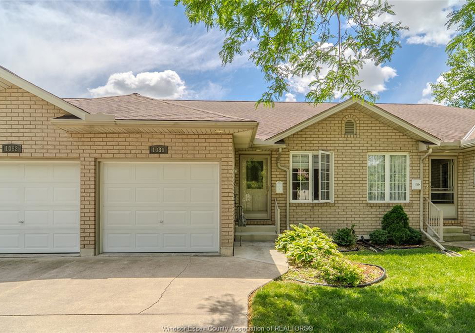 1086-lexington-circle-windsor-ontario-26014182