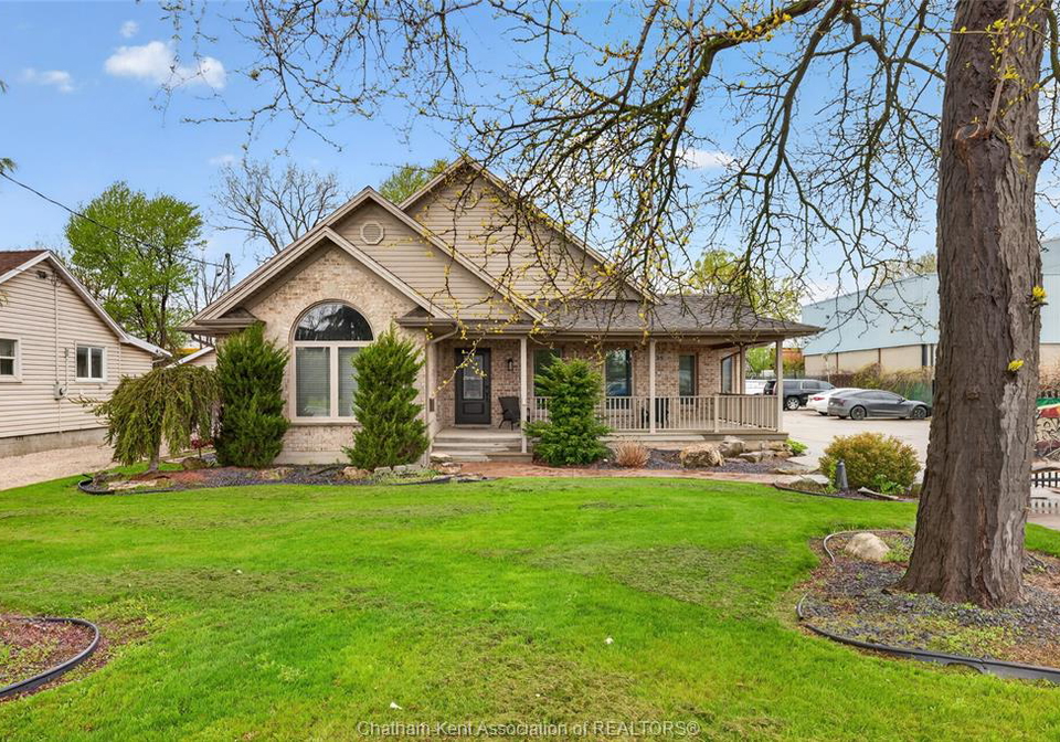 425-park-avenue-west-chatham-ontario-26014196