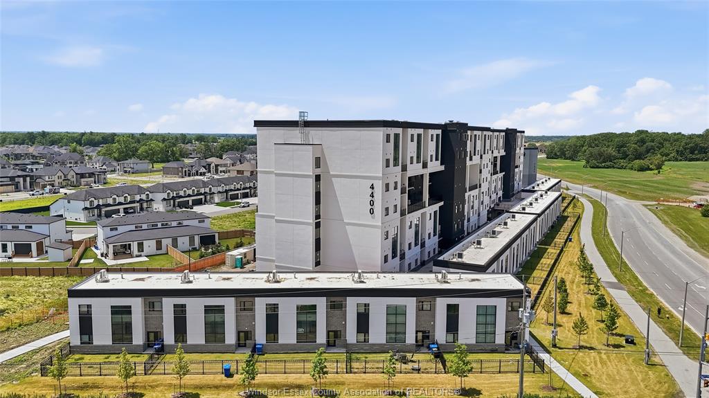 4400-laurier-parkway-lasalle-ontario-26014210