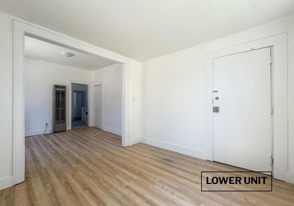 130-elm-avenue-windsor-ontario-26014222