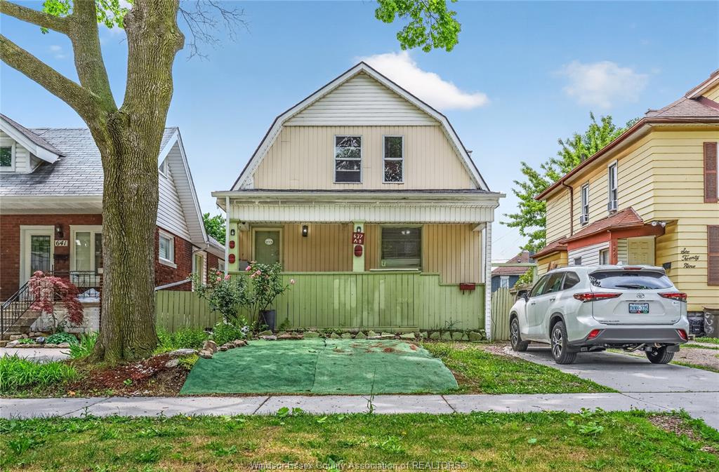 637-cameron-windsor-ontario-26014225