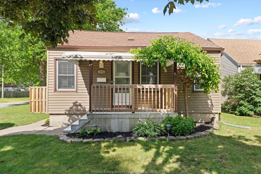1904-westcott-windsor-ontario-26014230