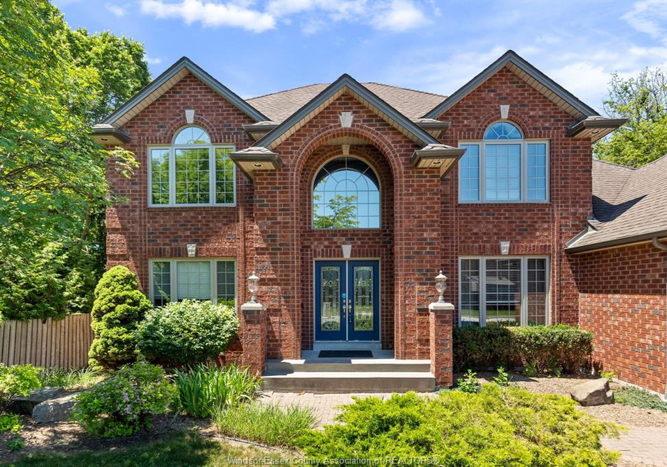139-wintermute-avenue-lakeshore-ontario-26014231