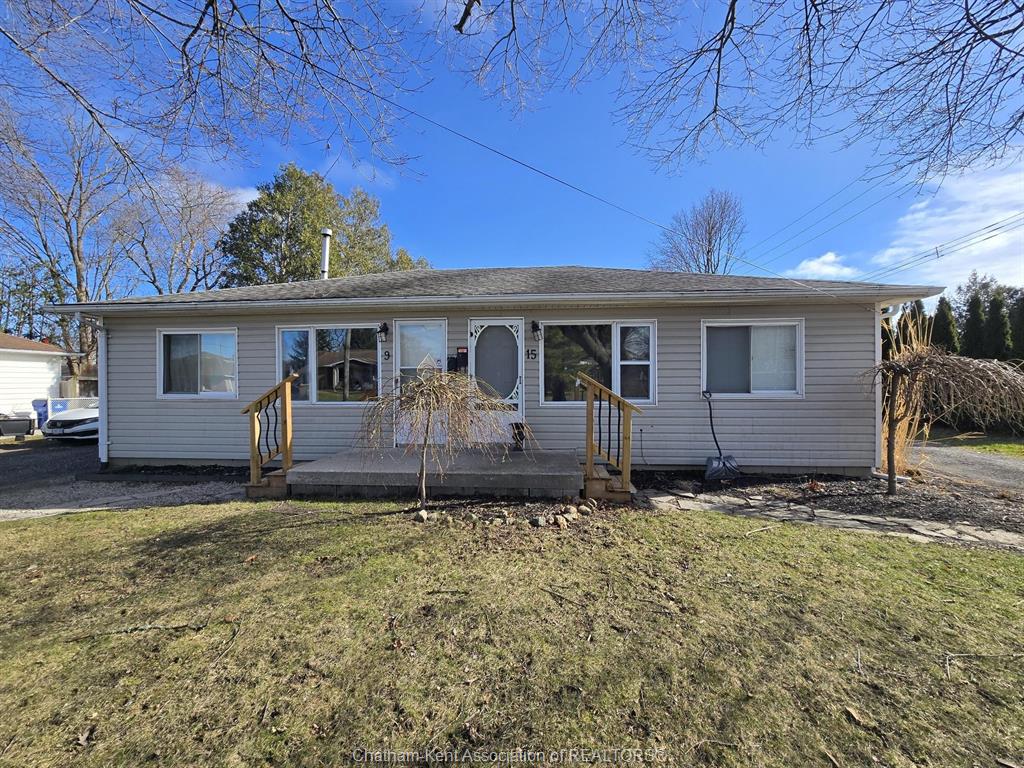 915-melrose-drive-chatham-ontario-26014236