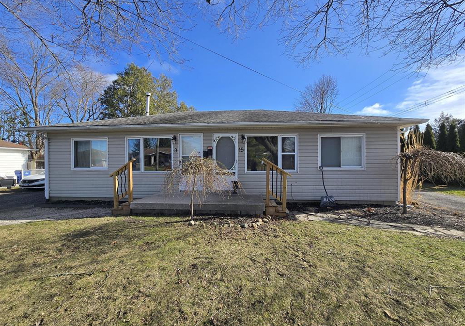 915-melrose-drive-chatham-ontario-26014236