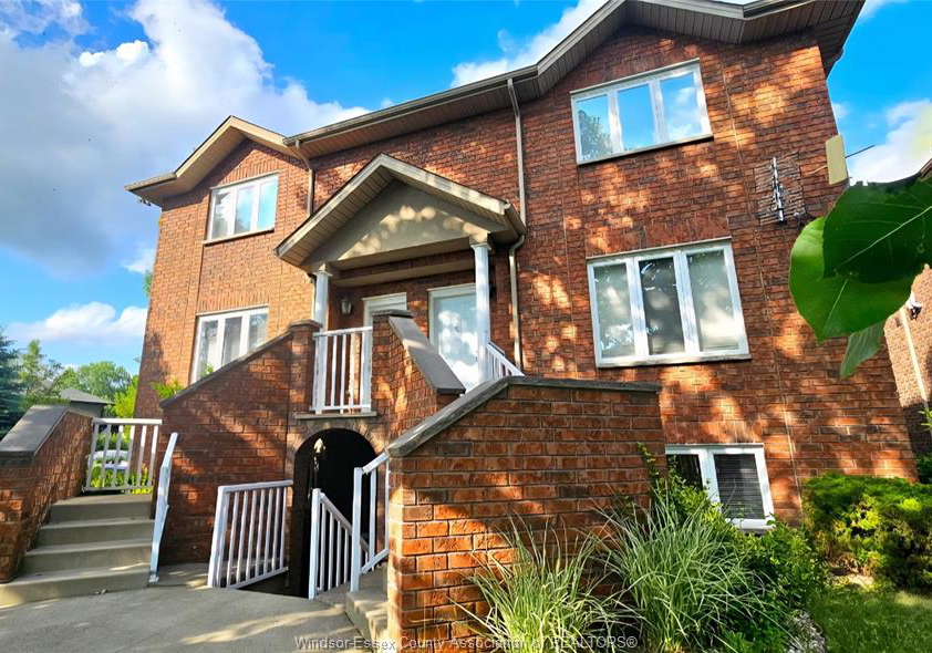 1805-northway-windsor-ontario-26014253