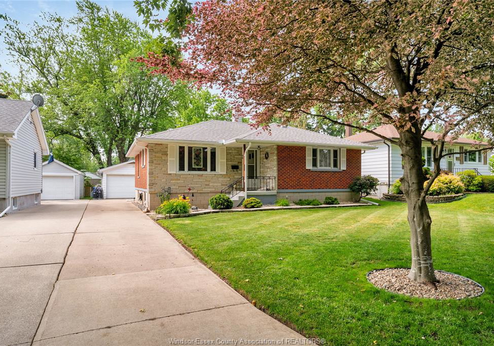 46-grace-avenue-leamington-ontario-26014258