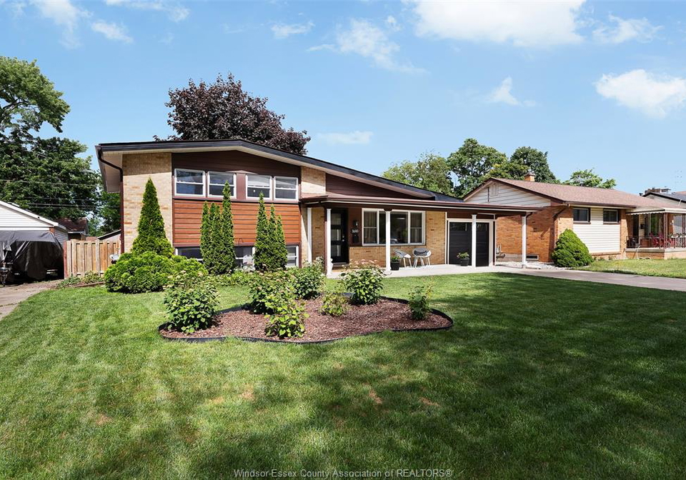 3680-roxorough-boulevard-windsor-ontario-26014260
