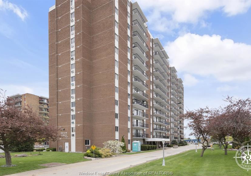 8591-riverside-drive-east-windsor-ontario-26014267