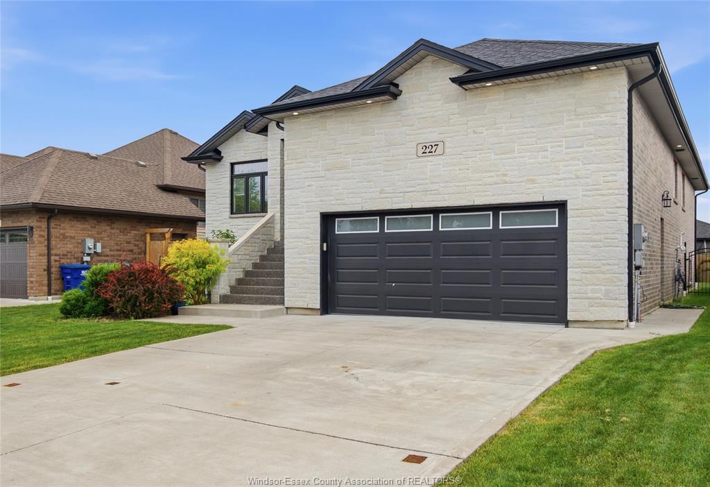 227-summer-street-belle-river-ontario-26014269