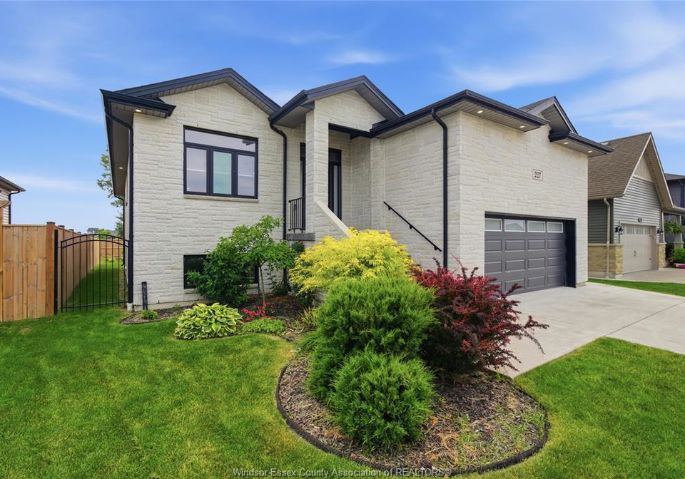 227-summer-street-belle-river-ontario-26014269