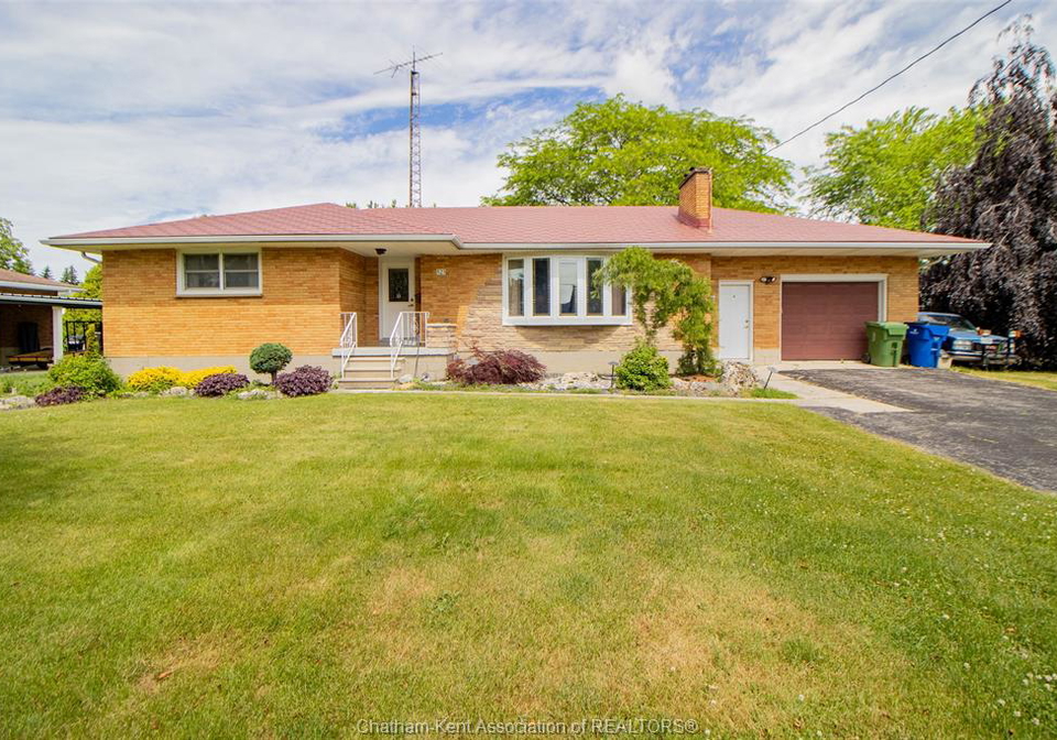 523-indian-creek-road-west-chatham-ontario-26014279