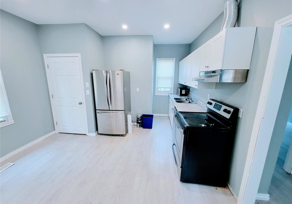 3092-sandwich-windsor-ontario-26014292