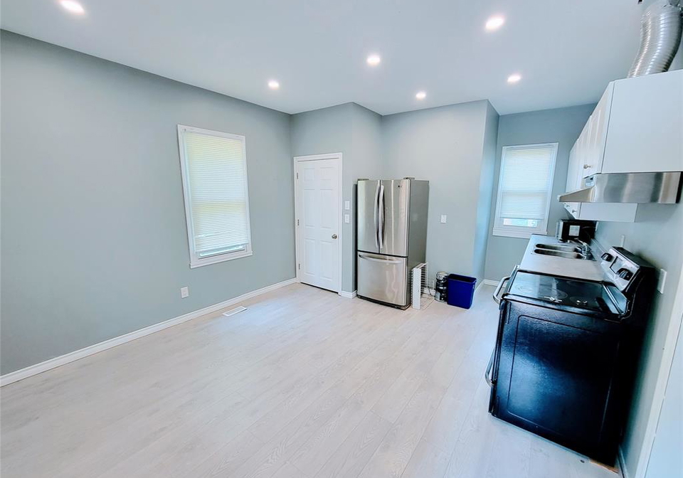 3092-sandwich-windsor-ontario-26014292