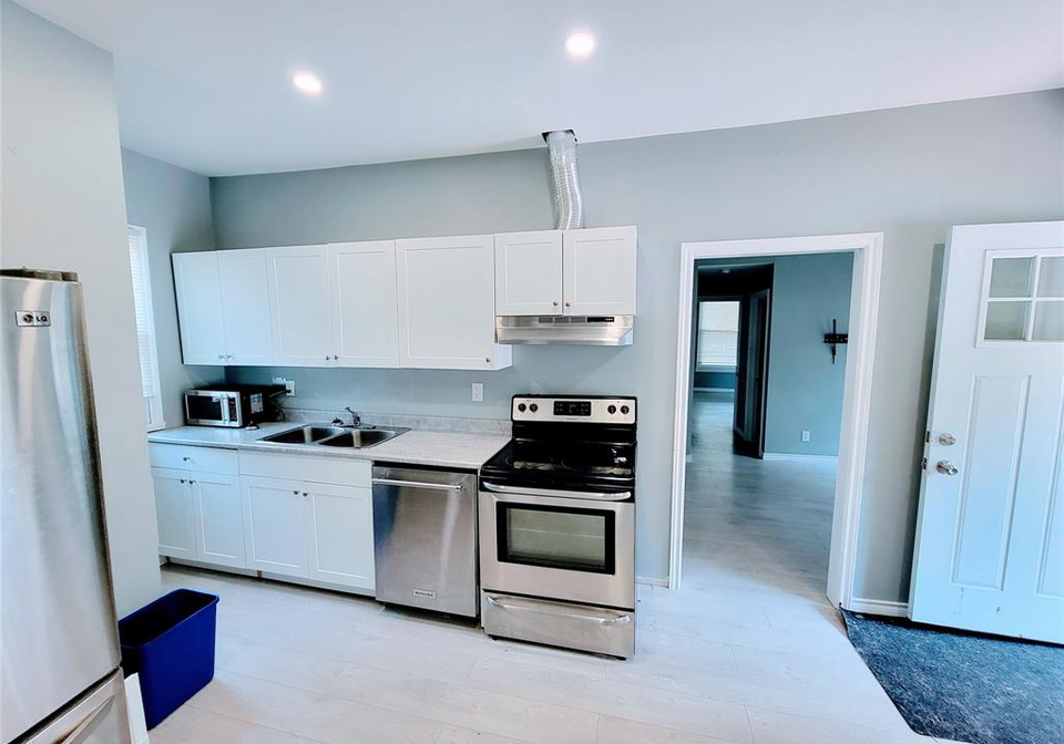 3092-sandwich-windsor-ontario-26014292