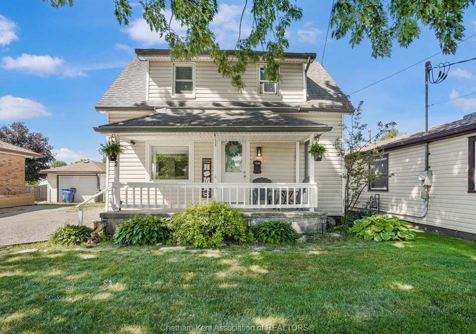 12-houston-street-chatham-ontario-26014308
