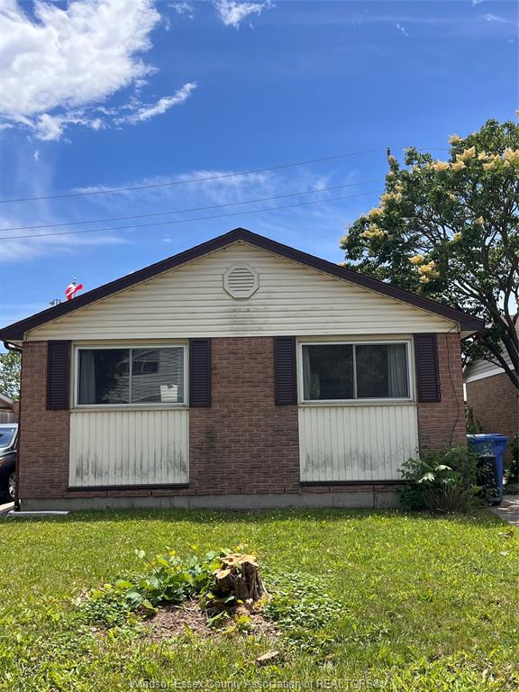 1411-bayswater-crescent-windsor-ontario-26014313