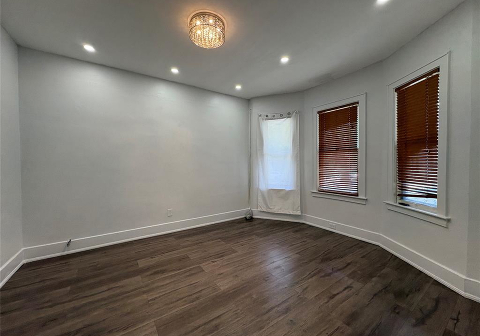 1024-windsor-avenue-windsor-ontario-26014321