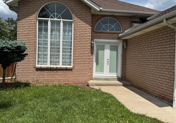 2648-chick-court-windsor-ontario-26014326