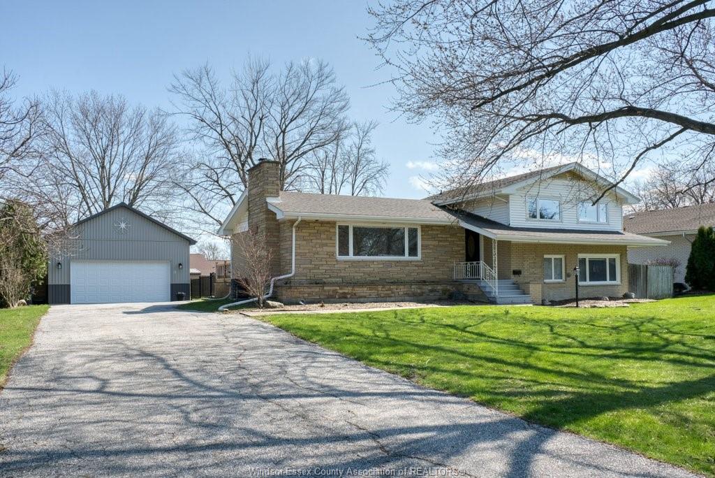 326-centre-street-essex-ontario-26014327