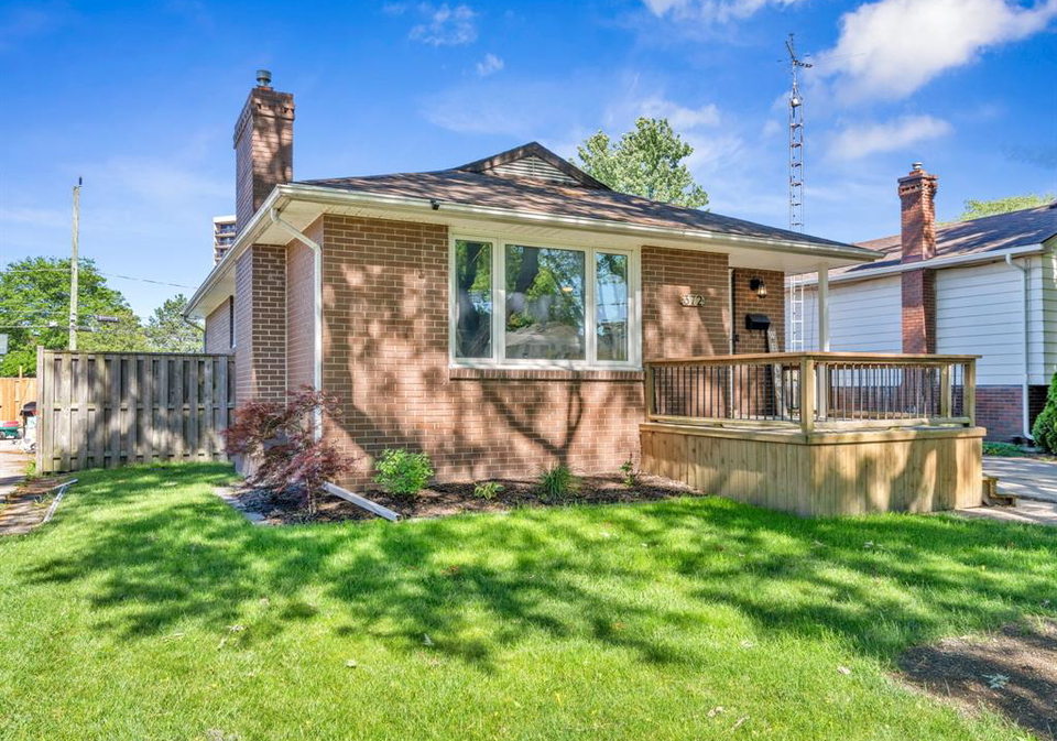 372-carling-crescent-windsor-ontario-26014328