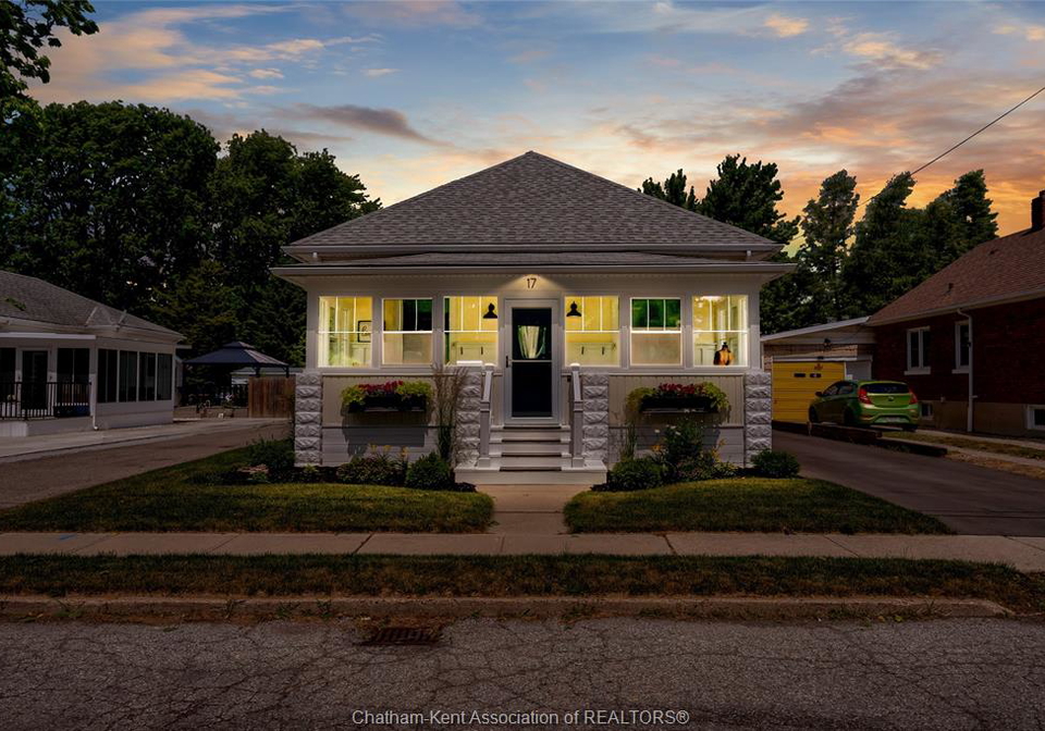 17-lowe-street-chatham-ontario-26014330