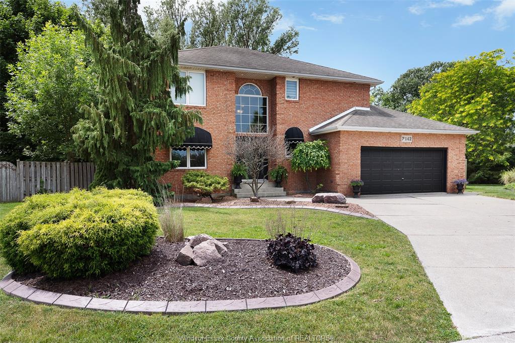 142-pheasant-run-lakeshore-ontario-26014341